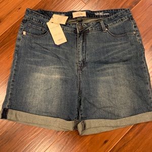 NWT High Waisted Jean Shorts